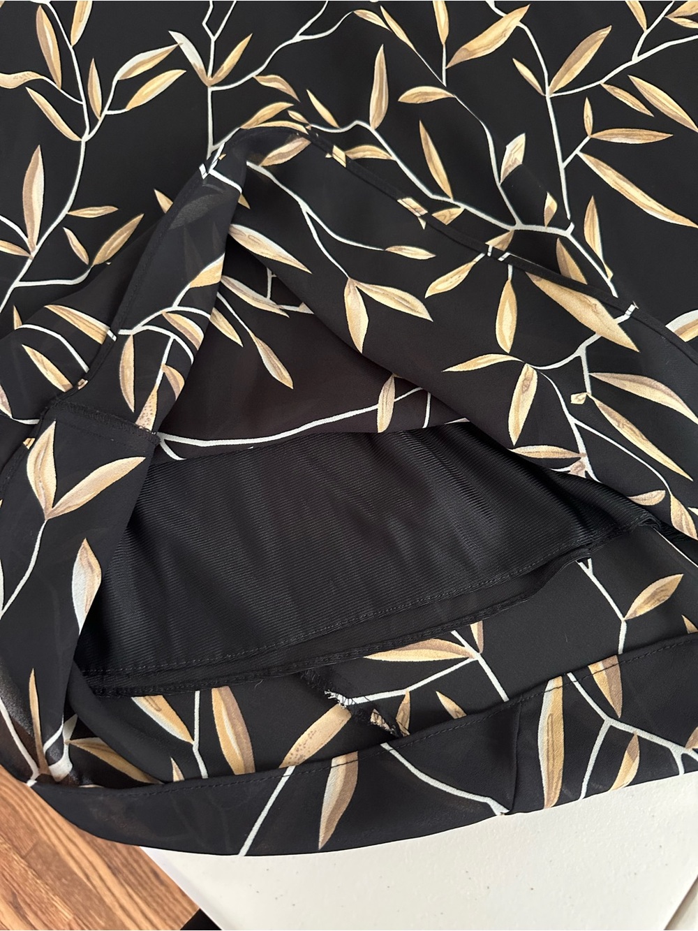 Vintage 90s Black Mesh Maxi Slip Skirt Leaf Print Size Large Boho Soft Grunge - Picture 9 of 9